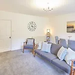 Host & Stay - The Captain\'S Loft